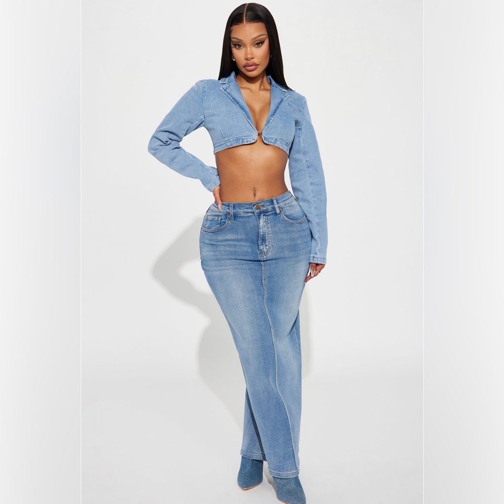 Denim maxi skirt